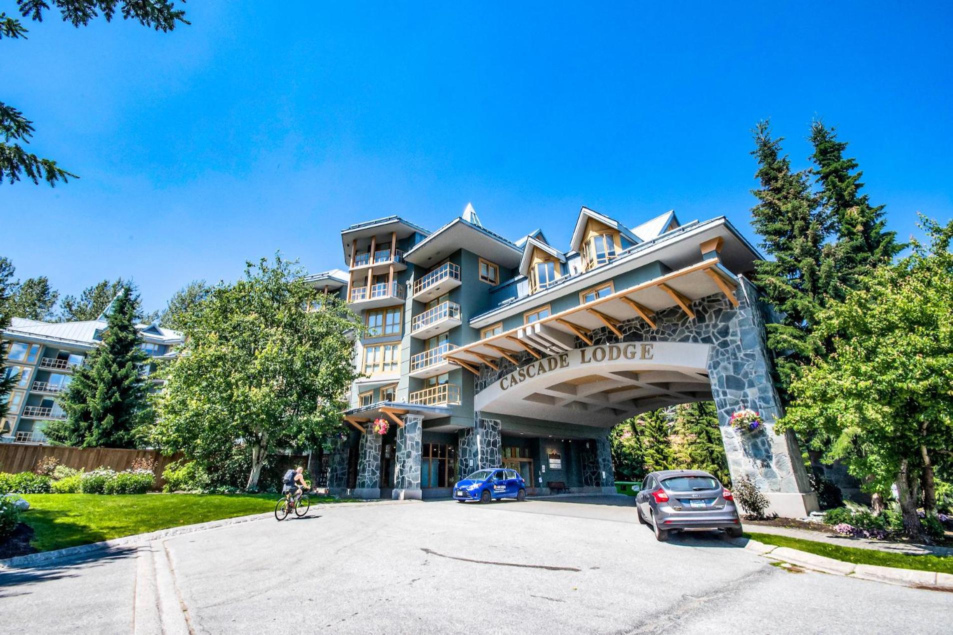Cascade Lodge Whistler Exterior photo